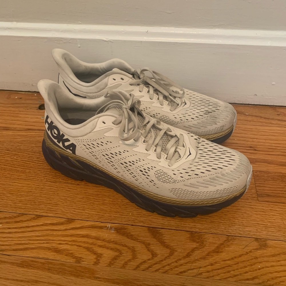 Hoka Clifton 7